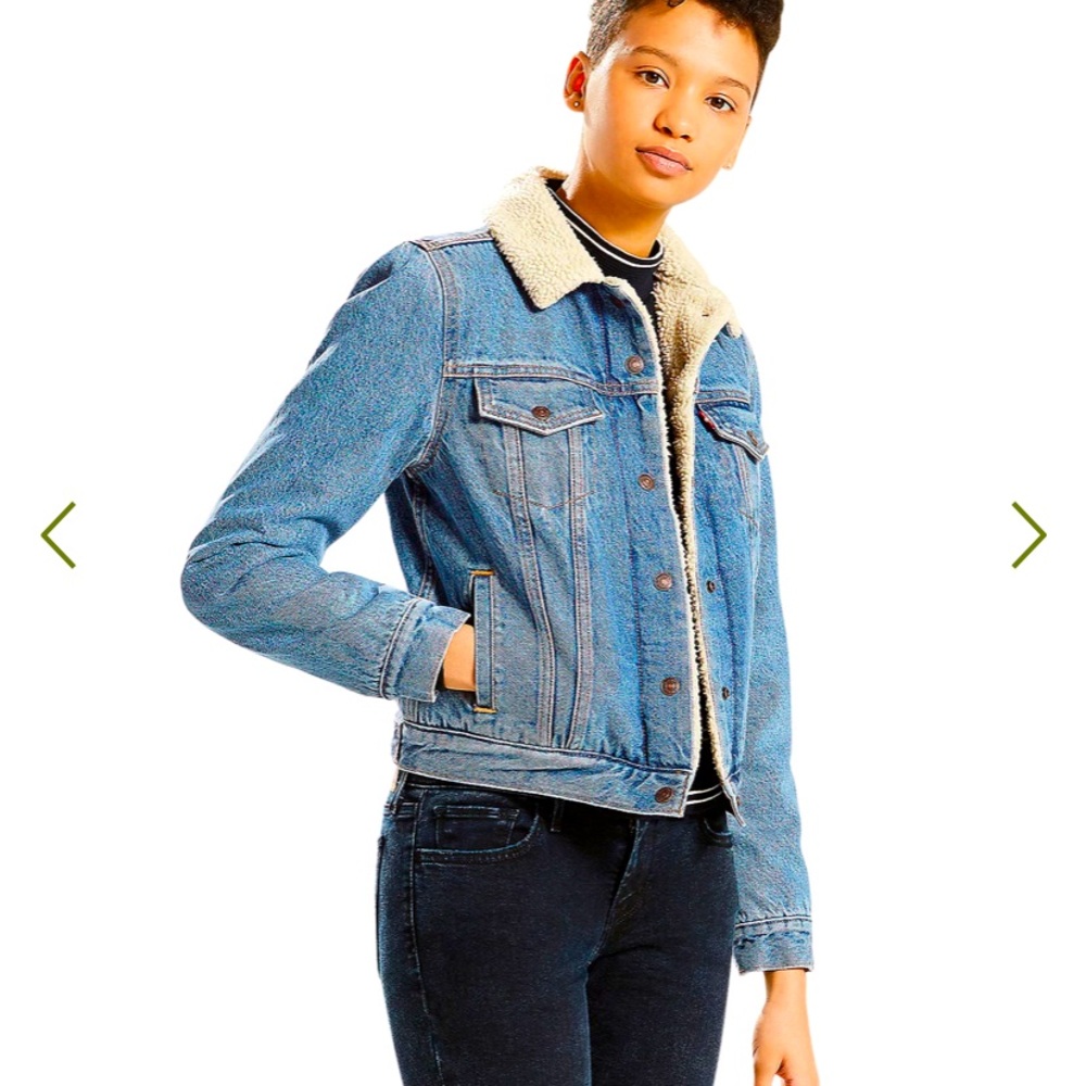Levi’s Women's Original Sherpa Trucker Jacket